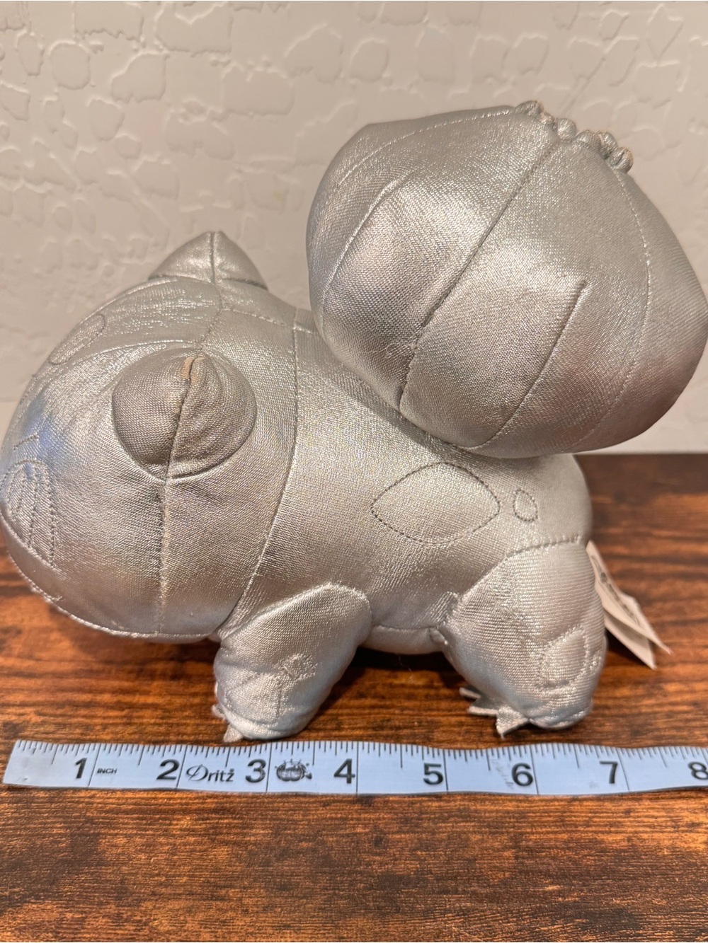 Pokemon Bulbasaur Silver Select 7 inch Plush 25th Anniversary RARE - Picture 6 of 7